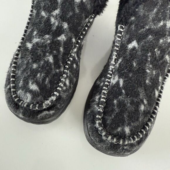 Hey Dude Denny Moccasins Sweater Boots Women 8 Marble Grey Slip On Lightweight - Picture 5 of 13